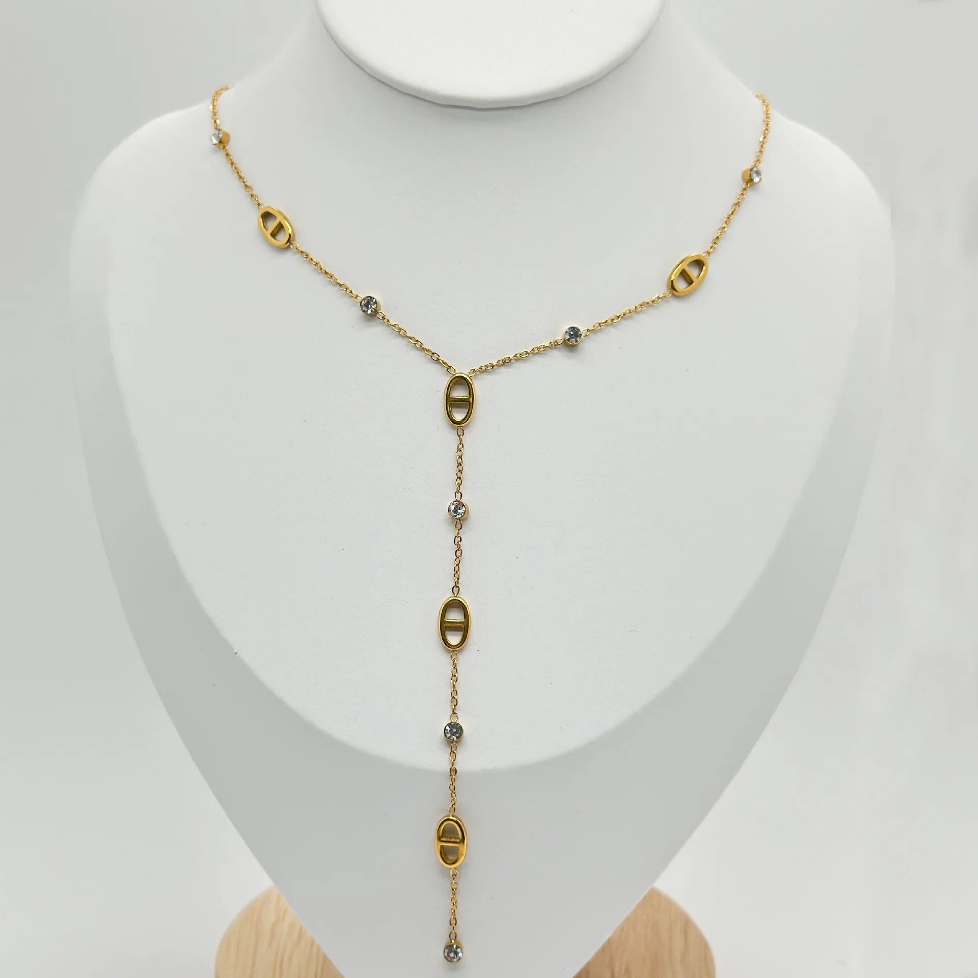 Elegant Y-Chain Necklace – Minimal French-Inspired Jewelry