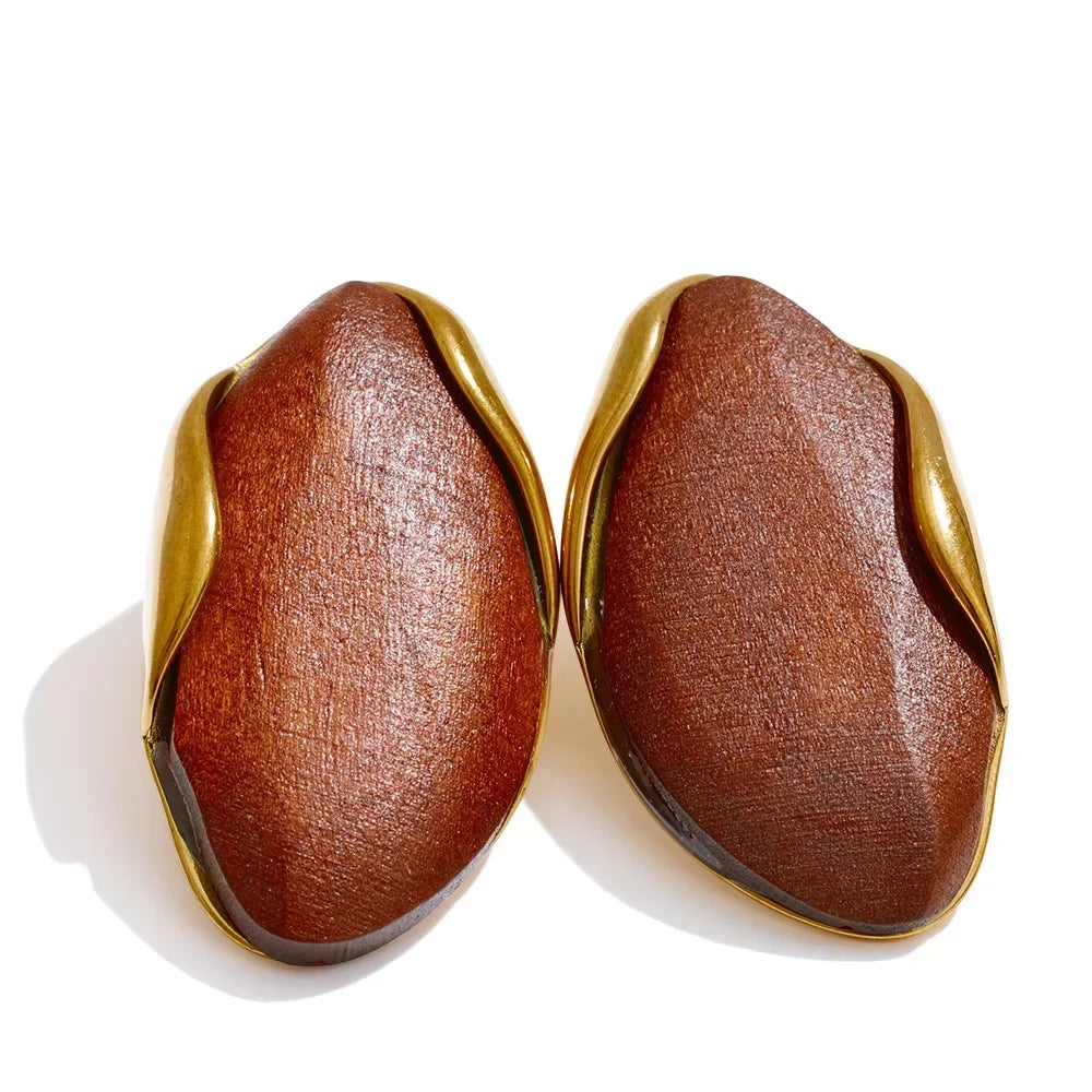 Resin Statement Ring – Adjustable Gold Design