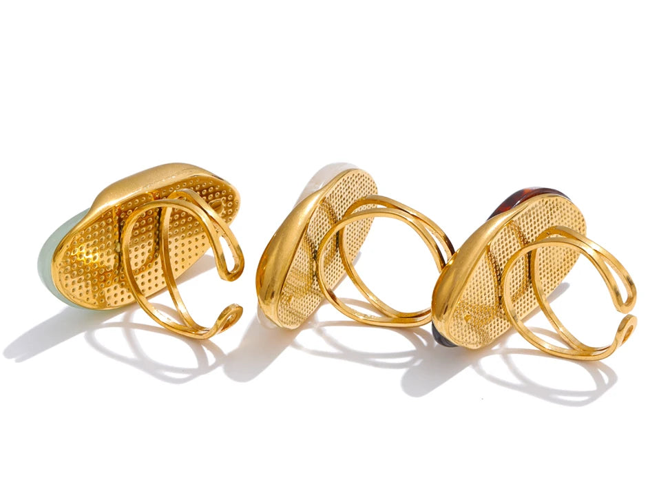 Resin Statement Ring – Adjustable Gold Design