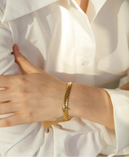 Luxe Cuban Link Bracelet – Gold Zircon Bar Design