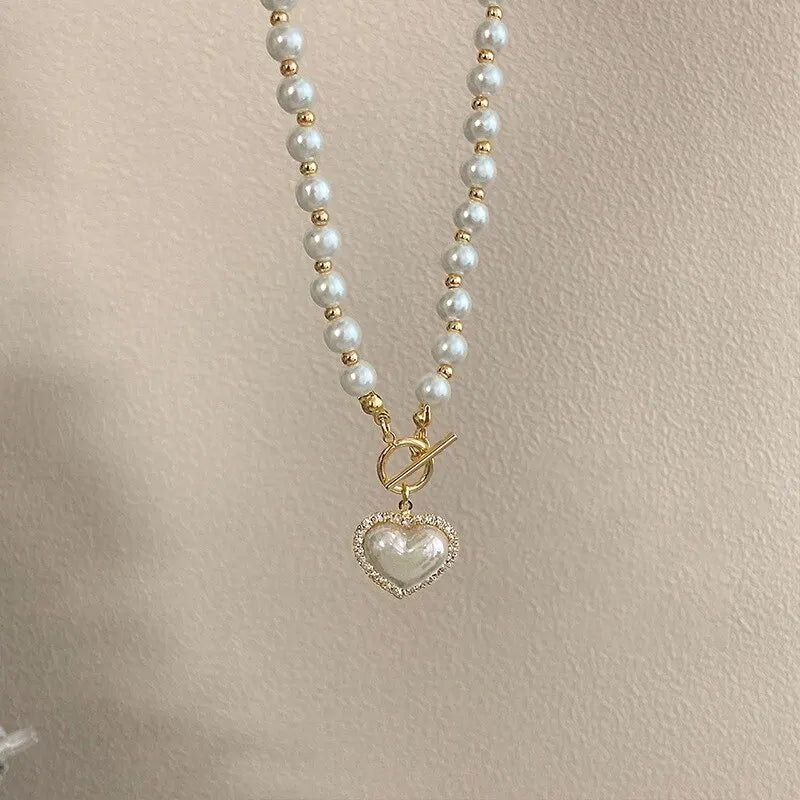 Heart Pearl Pendant Necklace – Gold Elegant Chain Design
