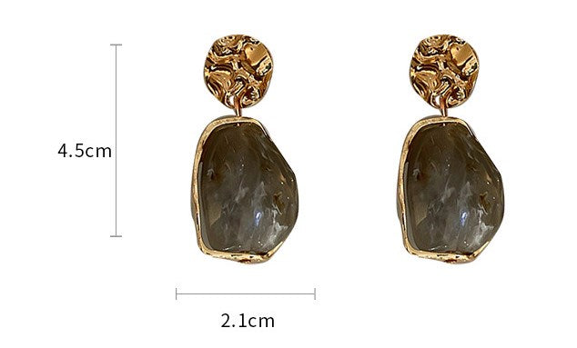 Aurora Edge Earrings – Gold Textured Drop Design