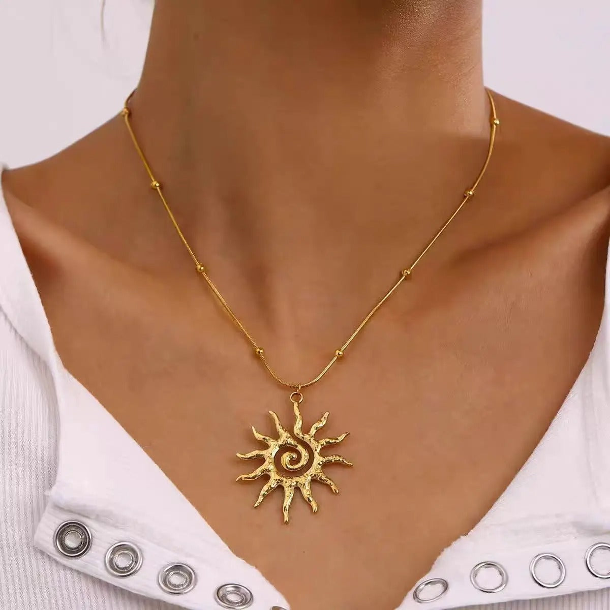 Solar Swirl Necklace – Hammered Sunburst Pendant