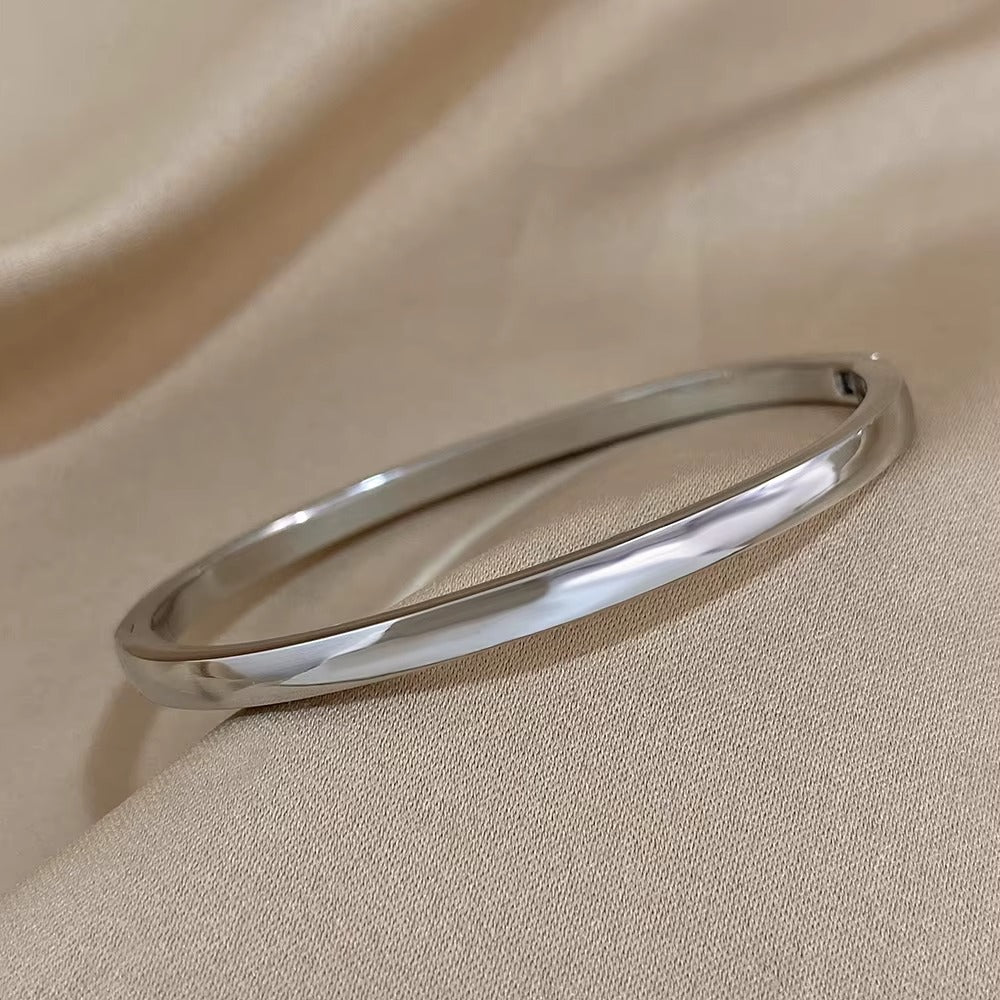Minimalist Bangle Bracelet for Women – Gold, Silver & Rose Gold