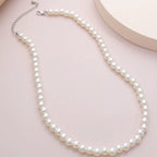 Elegant White Pearl Necklace – Timeless Classic Design
